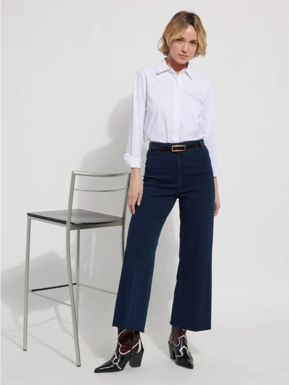 Lysse Erin Wide Leg Denim No Seam Stretch 28 Inch Inseam NWOT